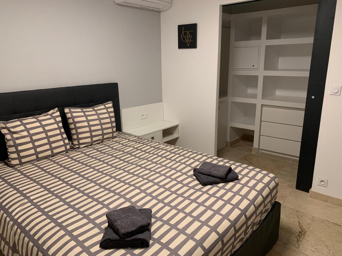 Apartamento Frederic Morieres-les-Avignon Exterior foto